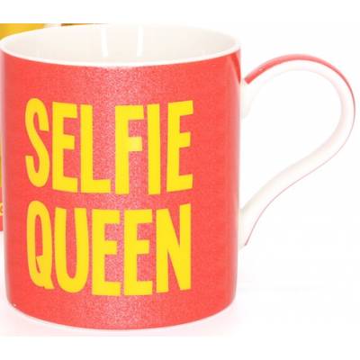 Selfie Queen Mug