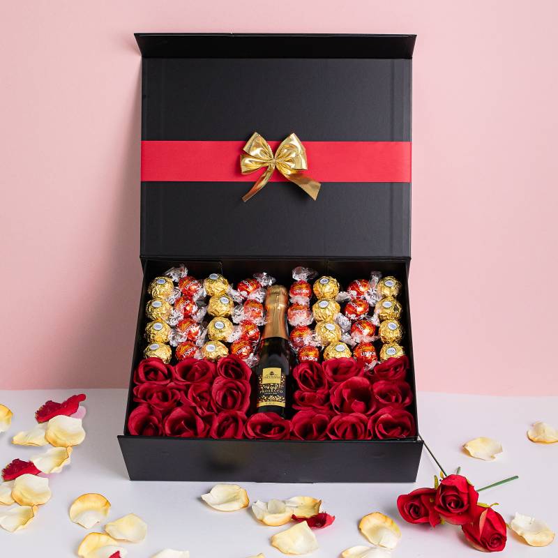Luxury Prosecco Hamper with Red Roses and Chocolates | Funky Hampers